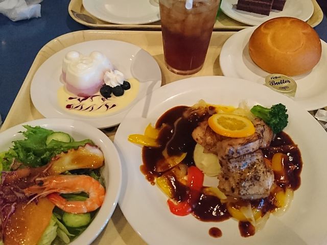 pƃfU[g̓~bL[_zCYxCEXg