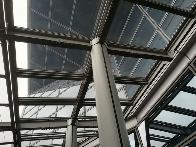 �K���X���f�G�ł��B_�A�G���W�]�e���X