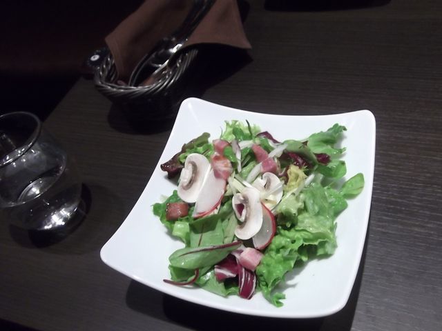 ThCb`ƃZbg̃T__X 񉮋X