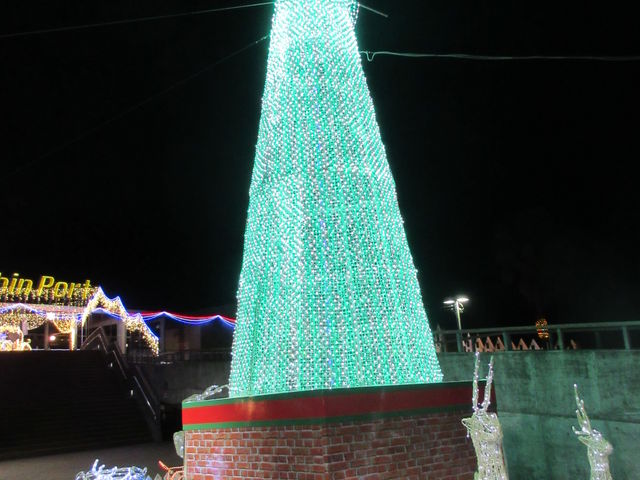 �C���~�l�[�V����_�h���t�B���|�[�g