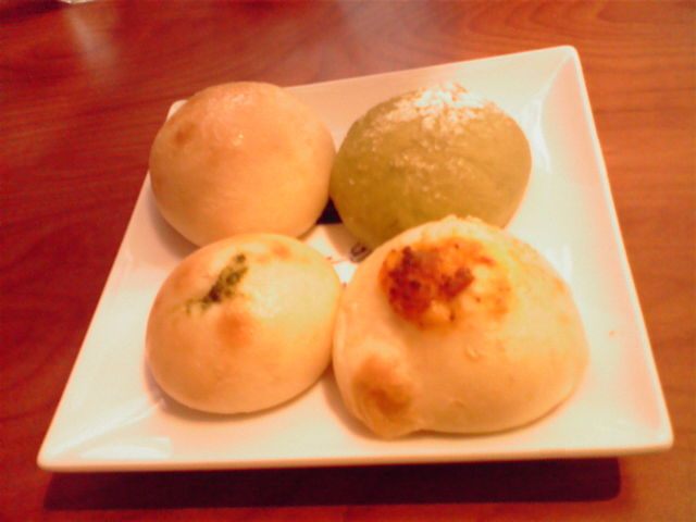 ܂̃sATsh CIɒOzVbsOZ^[X̓eʐ^1