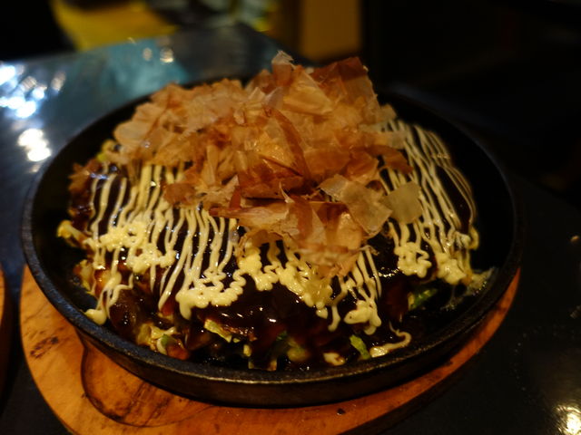 g\̂DݏĂ ̂ ԍcؒʂX̓eʐ^1