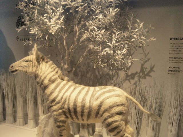 wmE[ōꂽ V}E}xB_}vU