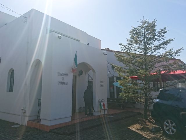 IM[TRATTORIA E PIZZERIA Amici gbgA G sbcFA A~[`̓eʐ^1