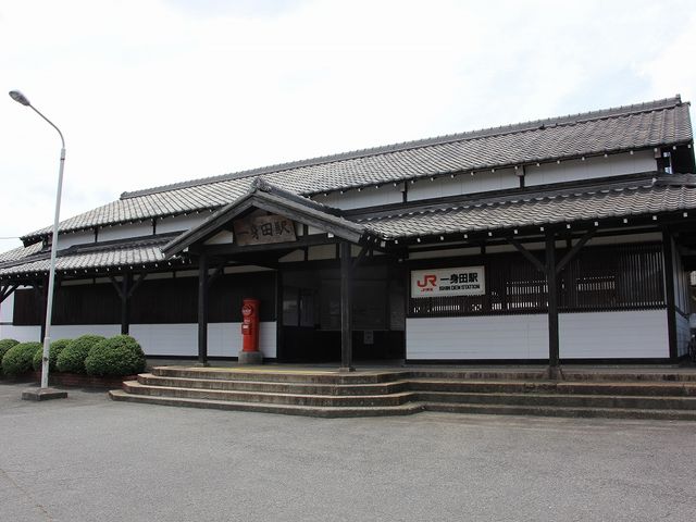 ��C���Ŋ��̂i�q��g�c�w�B_���c�{�R��C��