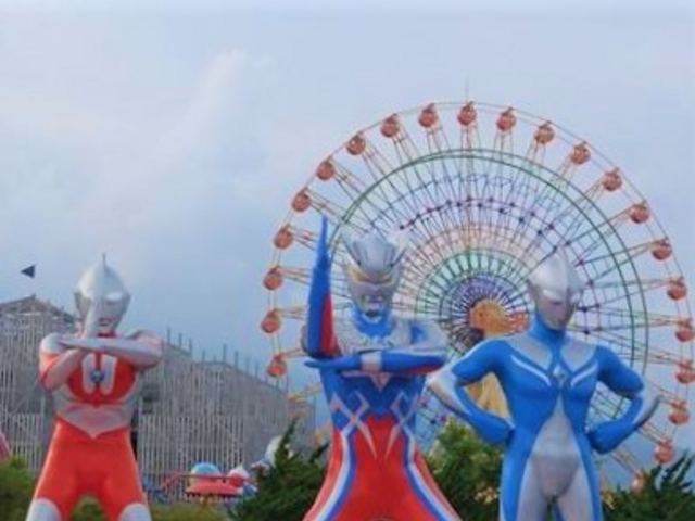 �ϗ��ԁA�E���g���}���p�[�N_�f�����������i�����ρj