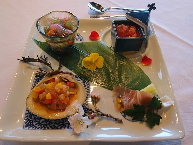 �O�؂̐��荇�킹(4��)_�Z�g���O���o�[�Y�n�E�X����