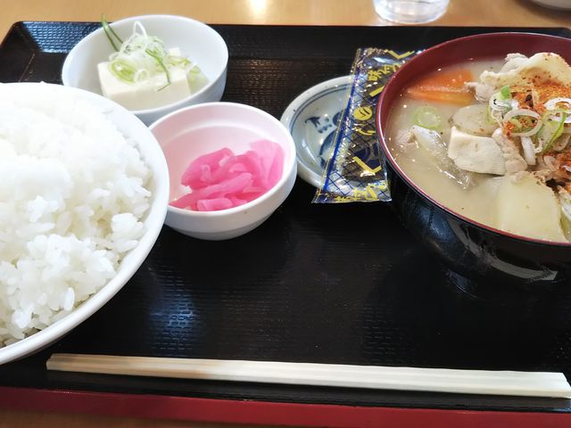 jun̓̉w܃t@[Xgt[hXzz̓eʐ^1