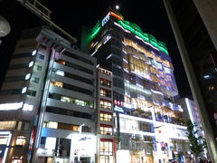 �g�����\�����KIRARITO GINZA�ւ̓��e�ʐ^1