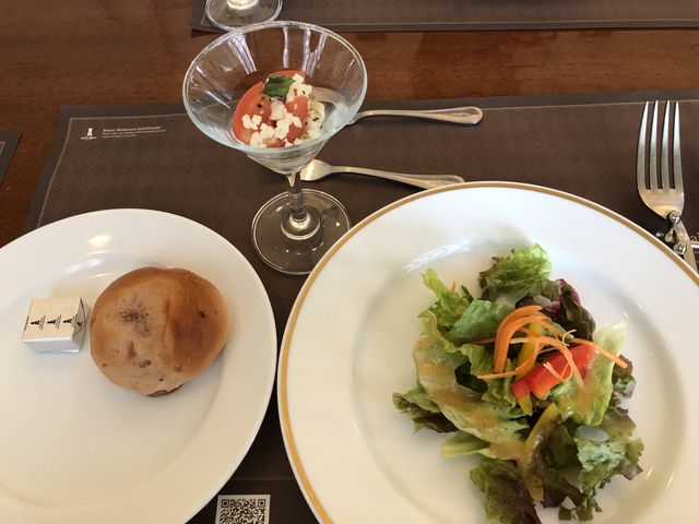 }[̃T}N skRʂX̓eʐ^1