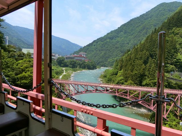 �g���b�R��Ԃ���_�F�ތ�����