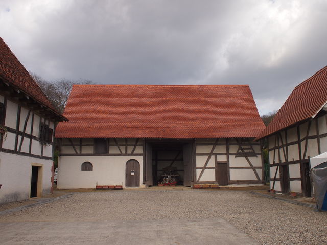 �t�����X�@�A���U�X�n���̉�_��O���������ك��g�����[���h