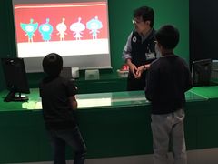 ��������̐�t�s�Ȋw�قւ̓��e�ʐ^1