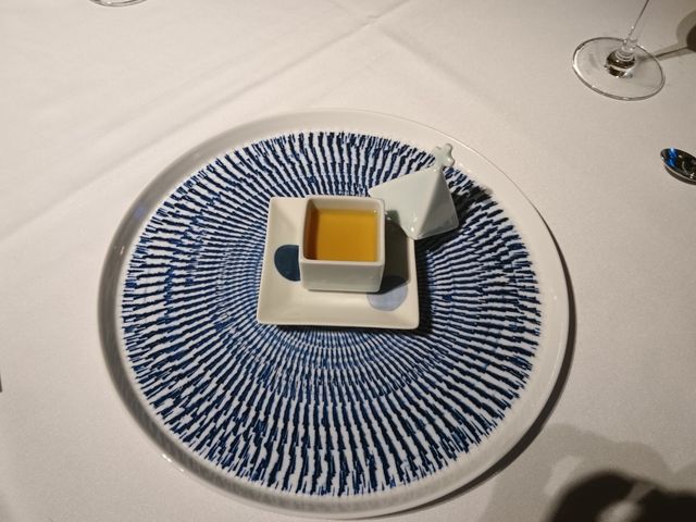 �O��_�Z�g���O���o�[�Y�n�E�X����