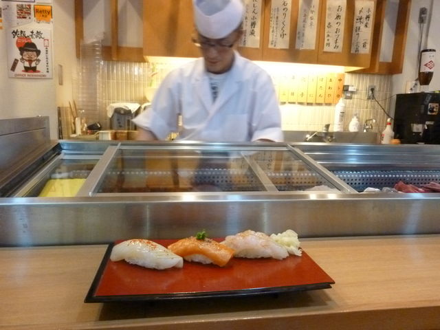 �����Ɉ����Ă��炦�܂��B_�ɐ��