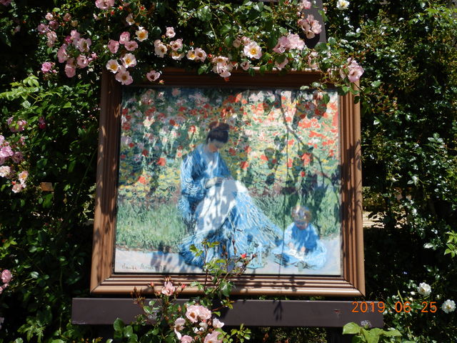 ����ƃo��_�K�[�f���~���[�W�A����b