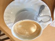 ݂Lb`̃R[q[EW AW̓eʐ^2