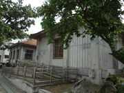 �C�I������̐Ί_�s�����d�R�����ق̓��e�ʐ^1