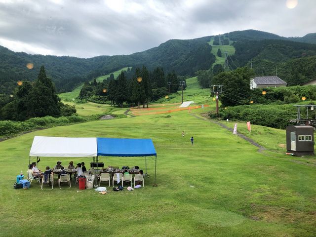 �Z�������C�R3�i�x�[�X�L�����v�Z���^�[��2�K�̃��X�g��������Q�����f���B�e�j_�Z�������C�R�X�L�[��