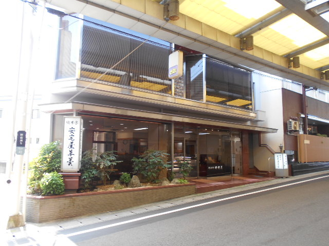 gV[̈r㻖{X{ƐwOr̓eʐ^1