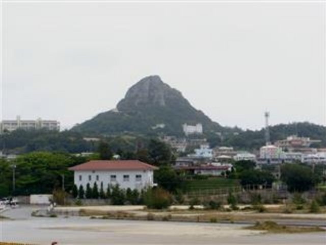 �ɍ]���`���猩���u��R�v_�ɍ]���^�b�`���[