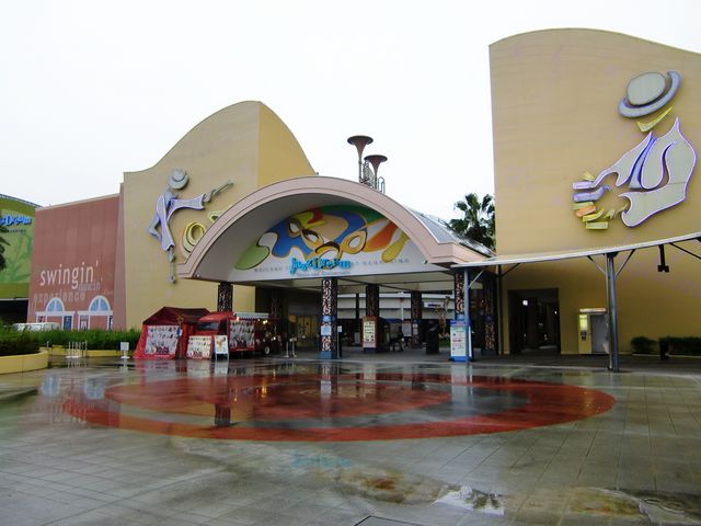 �O��A�E�g���b�g�p�[�N �W���Y�h���[������