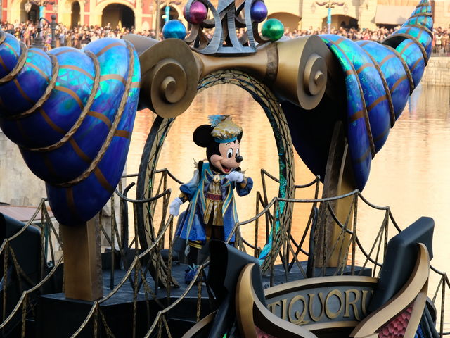 �t�F�X�e�B�o���E�I�u�E�~�X�e�B�[�N�̃~�b�L�[_�����f�B�Y�j�[�V�[(R)