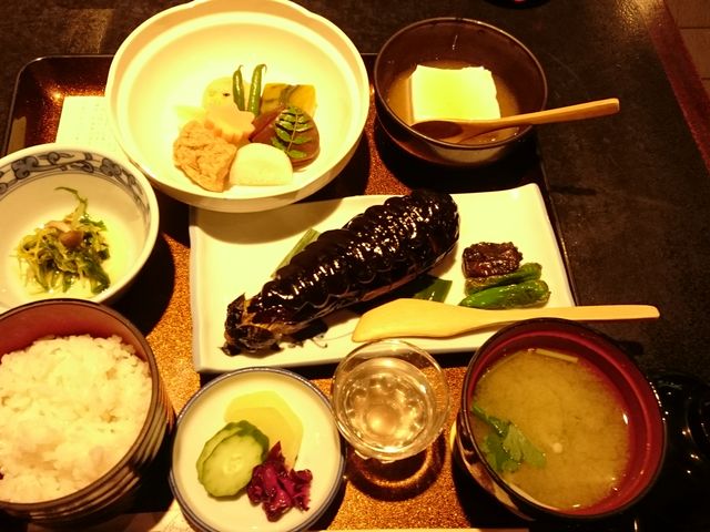 ̃ZbgAiB֎q̓cy₲ܓȂǁB_ԕH