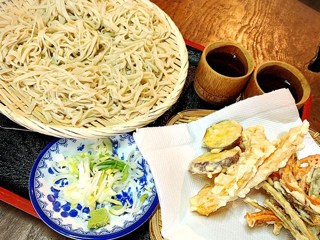 �����ō�����������͊i�ʂł����B_�����݂̗��@�l�G�̉�