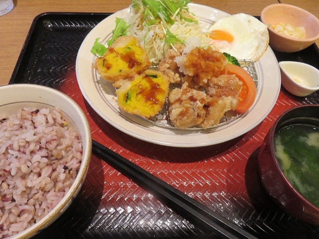 Ă̑ˉ@͂ tHIÈꗢRX̓eʐ^3