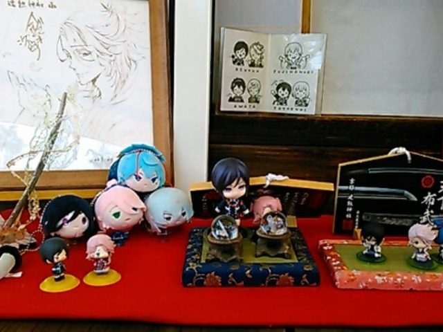 �Ж����O�̓��������O�b�Y(�̔�����)_���M�_��