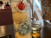 X^[̃JtF IsbN̓eʐ^1