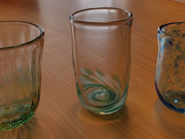 �����K���X�̌�_���؃O���X�X�^�W�I