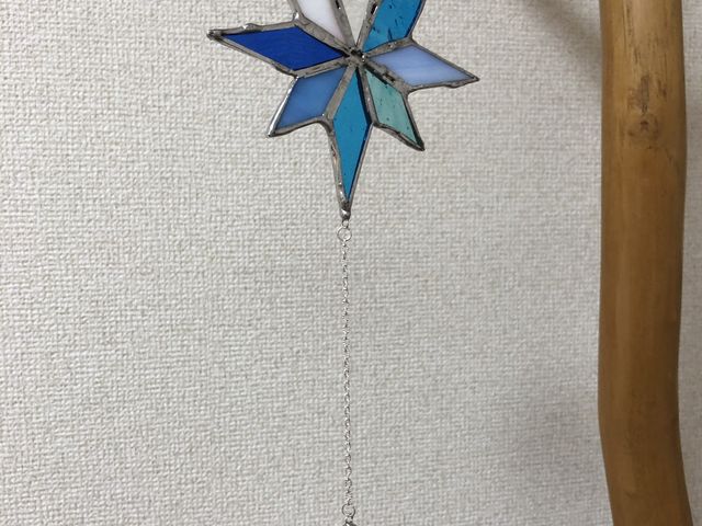 �T���L���b�`���[�ł��B�z�k�ƁA��̌����̂悤�Ȃ��Ԍ������ȃ��`�[�t�ł��B_�X�e���h�O���X MilleNeige