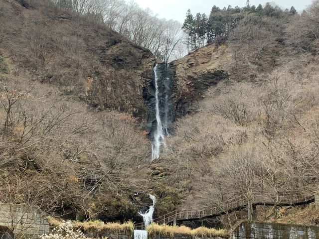 地酒の名前にも冠される風光明媚な名勝_船尾滝