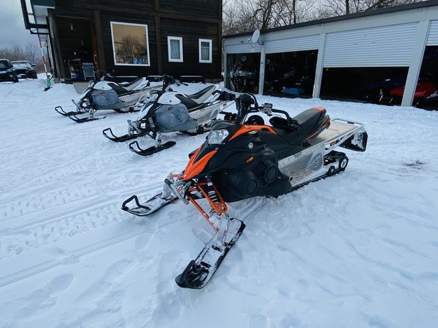 YAMAHA 500cc 4�X�g�̃}�V���ł��B_�o�ʃI�t���[�h�p�[�N