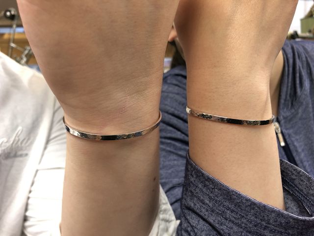 �V���o�[�y�A�o���O��_�X�̒�������gouttedor