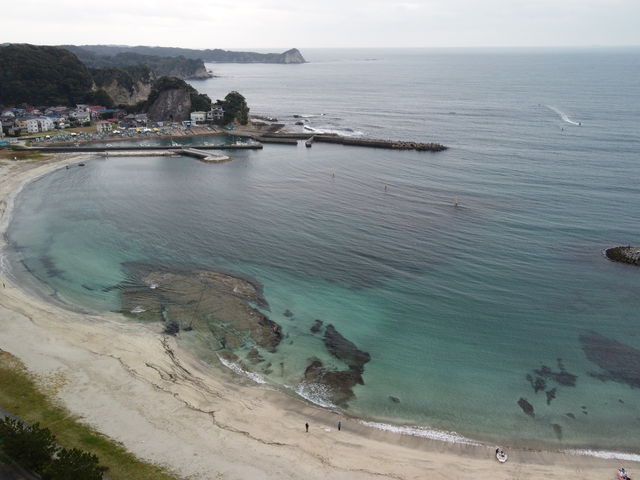 F񂪂ʂ蓧x̍CłB_ÊC