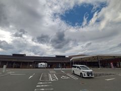 �L���Y����̓��̉w �������ւ̓��e�ʐ^1