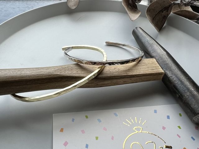 �������S�[���h�ƃV���o�[�̃o���O��_Azizi