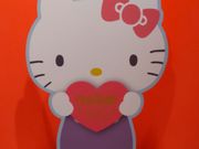 kitty̐V㓇pق̓eʐ^1