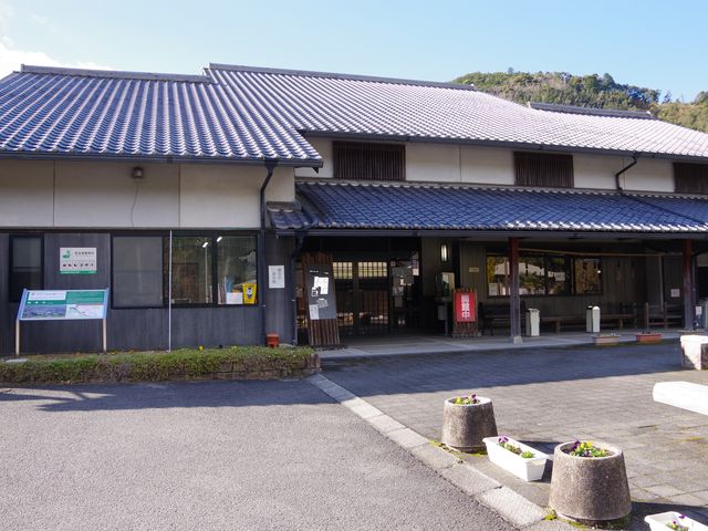 �I�B�����Y������