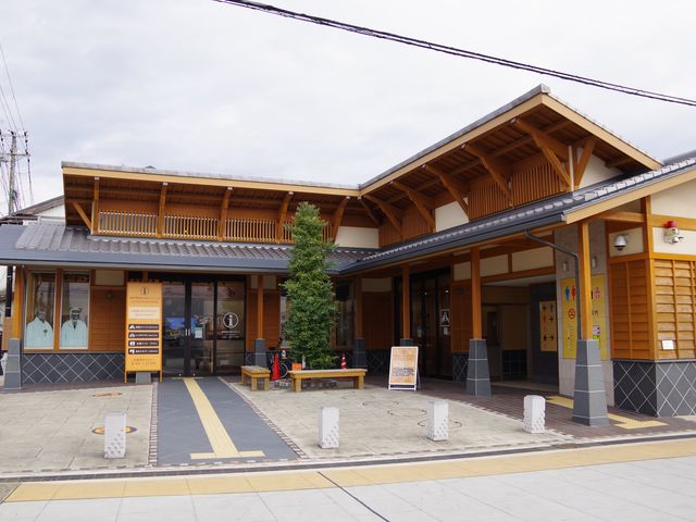 ܂̓cӎsXȂ|Pbgp[N̓eʐ^1