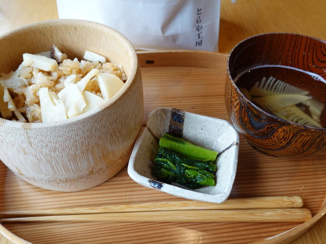 ⡂���
_�Ƃ��H�[�J�t�F