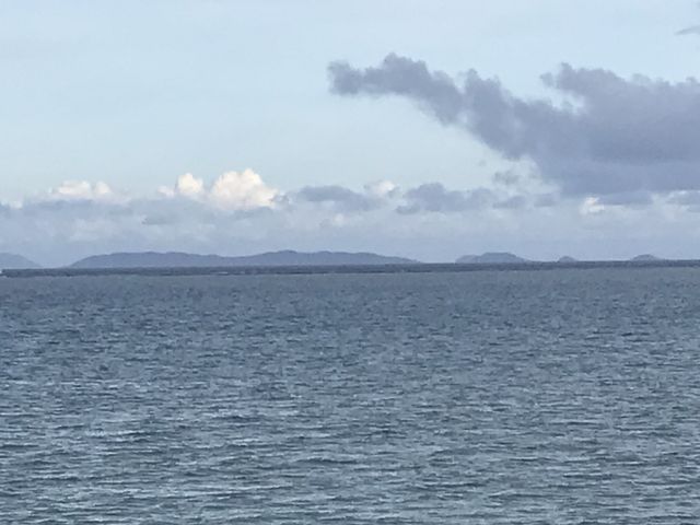 ���Ă��̌c�ǊԁB_�J�i�n�t�B�b�V���O����