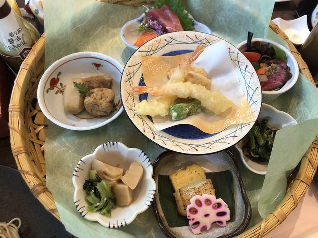 �H�����e�̈ꕔ_�H�ۃO�����h�z�e��