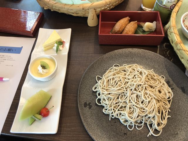 �H�����e�̈ꕔ_�H�ۃO�����h�z�e��