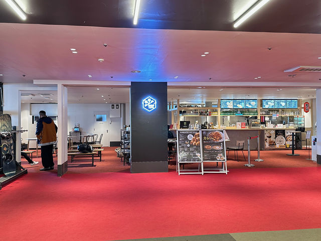 �X�L�[�Z���^�[_�_���X�m�[���]�[�g