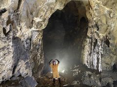 ЂȂPOLEPOLEւ̓eʐ^1