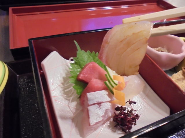 �[�H�̘a�H��V�@�h�g�A���������܂�(^^��_���K�[�f���p���X